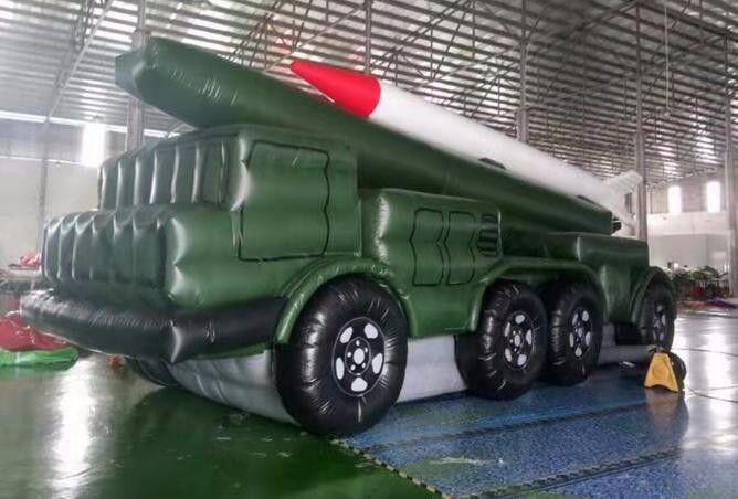 蕉岭迷彩导弹车